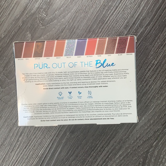 PUR Out Of The Blue Light Up Eyeshadow Palette - Picture 4 of 9